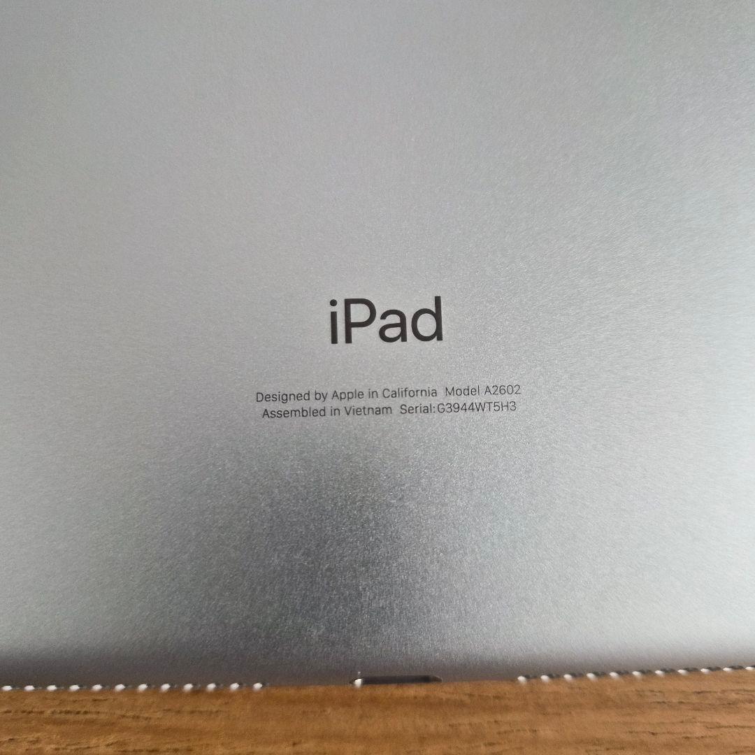 【ジャンク品】iPad 第9世代 64GB シルバー（電源不可・外観美品）