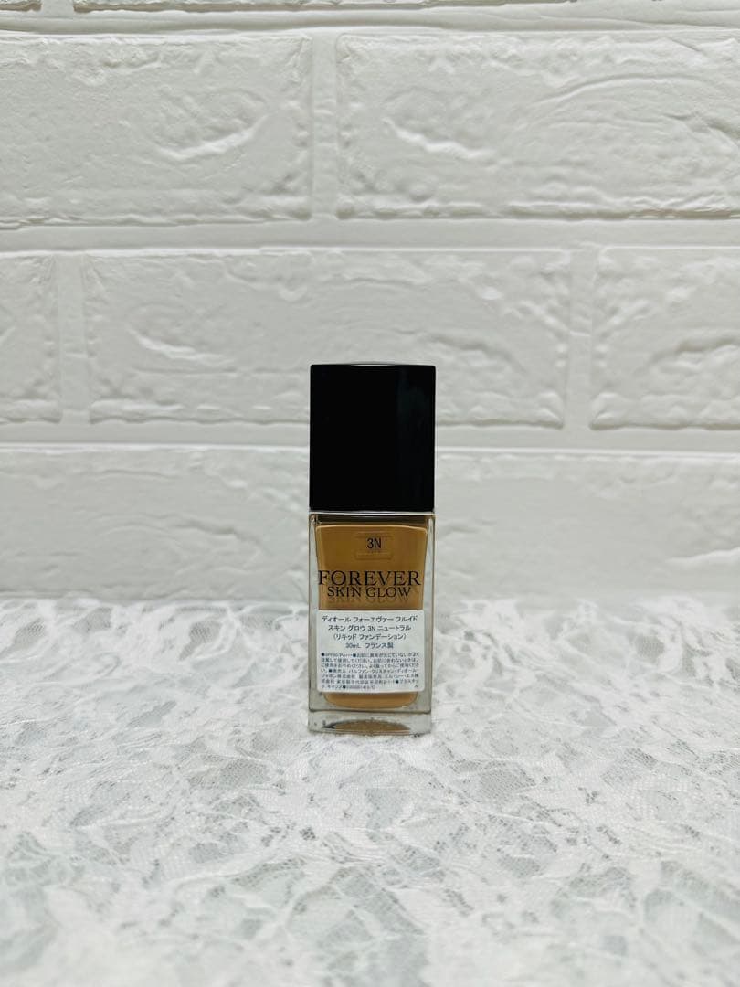 Christian Dior フォーエバー フイルド スキングロウ 3N