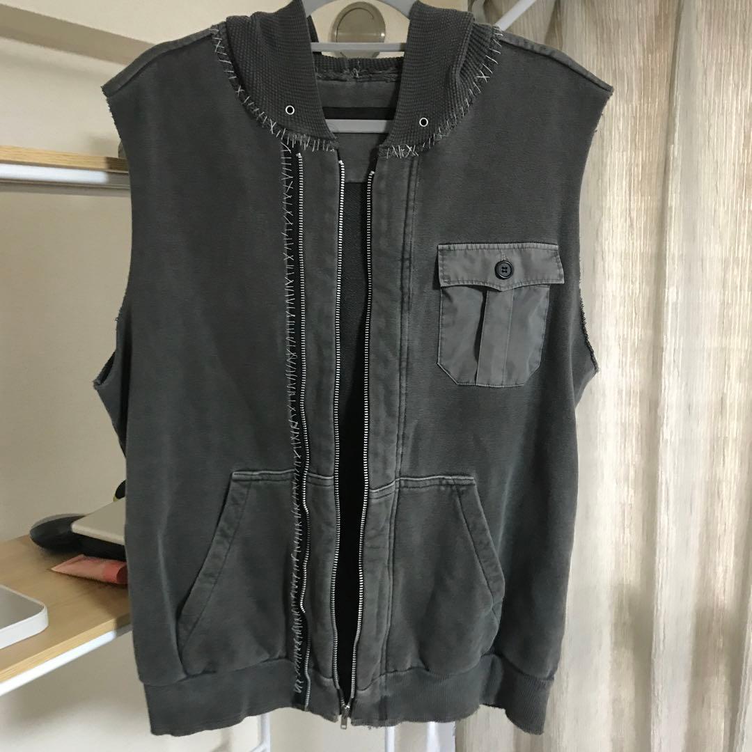 アンダーカバー　フーディベスト
