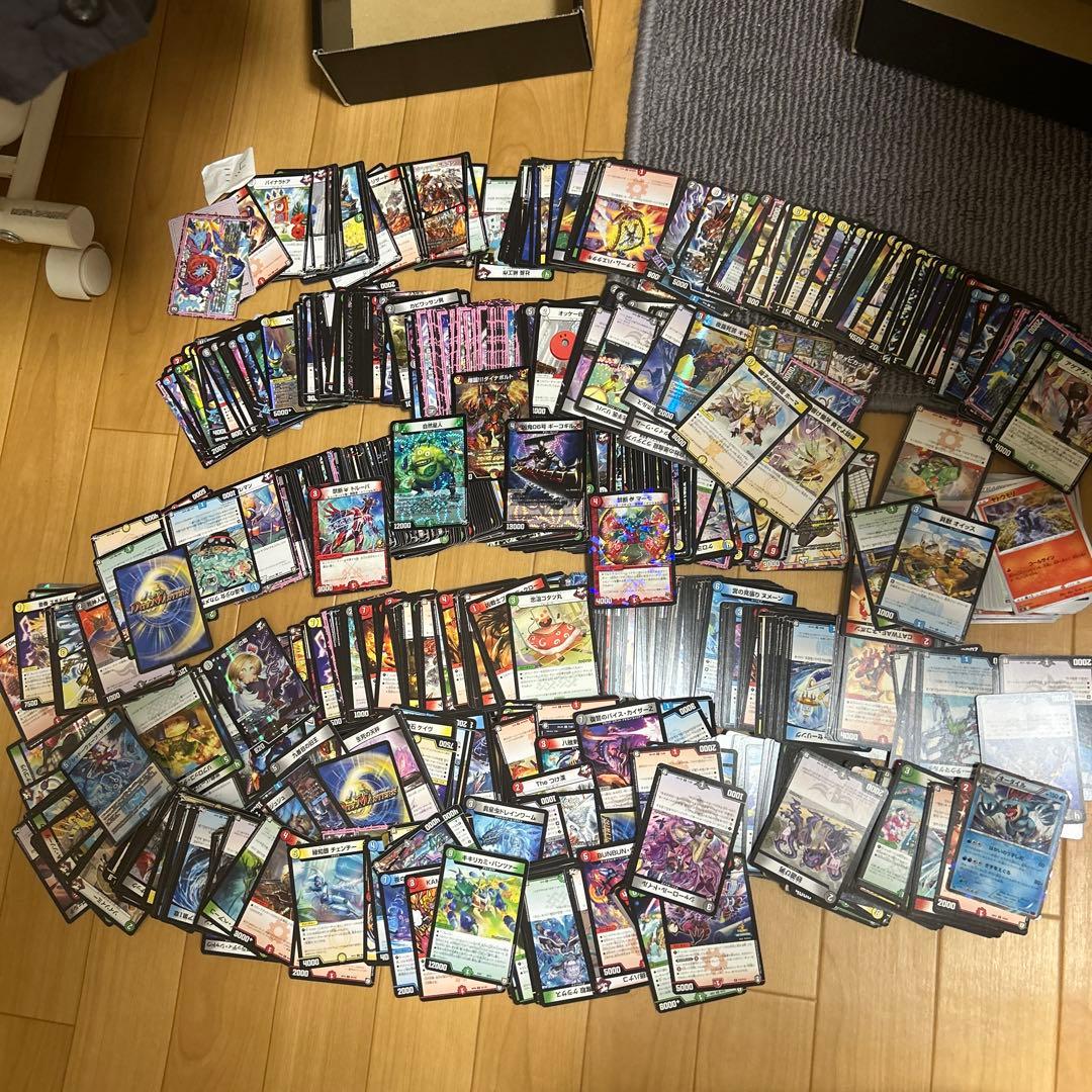 デュエルマスターズ　引退品　　キラカード+オマケ付き