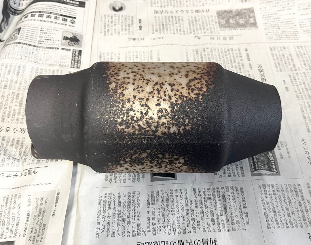 日産　エルグランド　TNE52 触媒