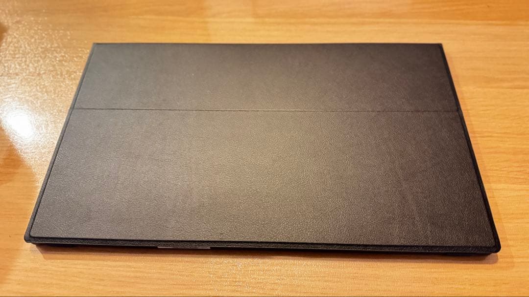 cocopar15.6インチ モバイルモニター