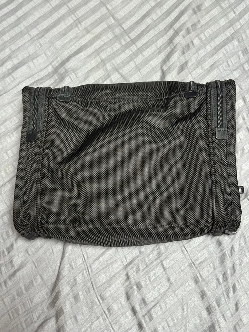 TUMI ALPHA トラベルキット ブラック 22191DH