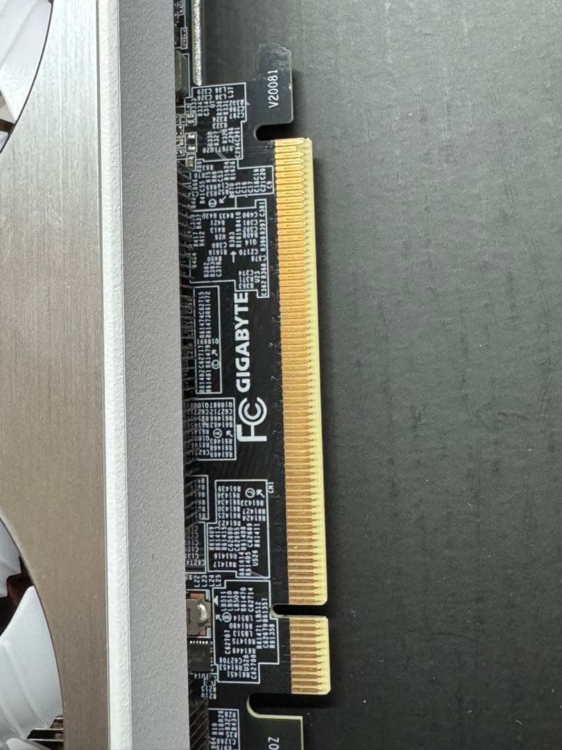 グラフィックボード・グラボ・ビデオカード GIGABYTE GEFORCE RTX 3070 VISION OC 8G