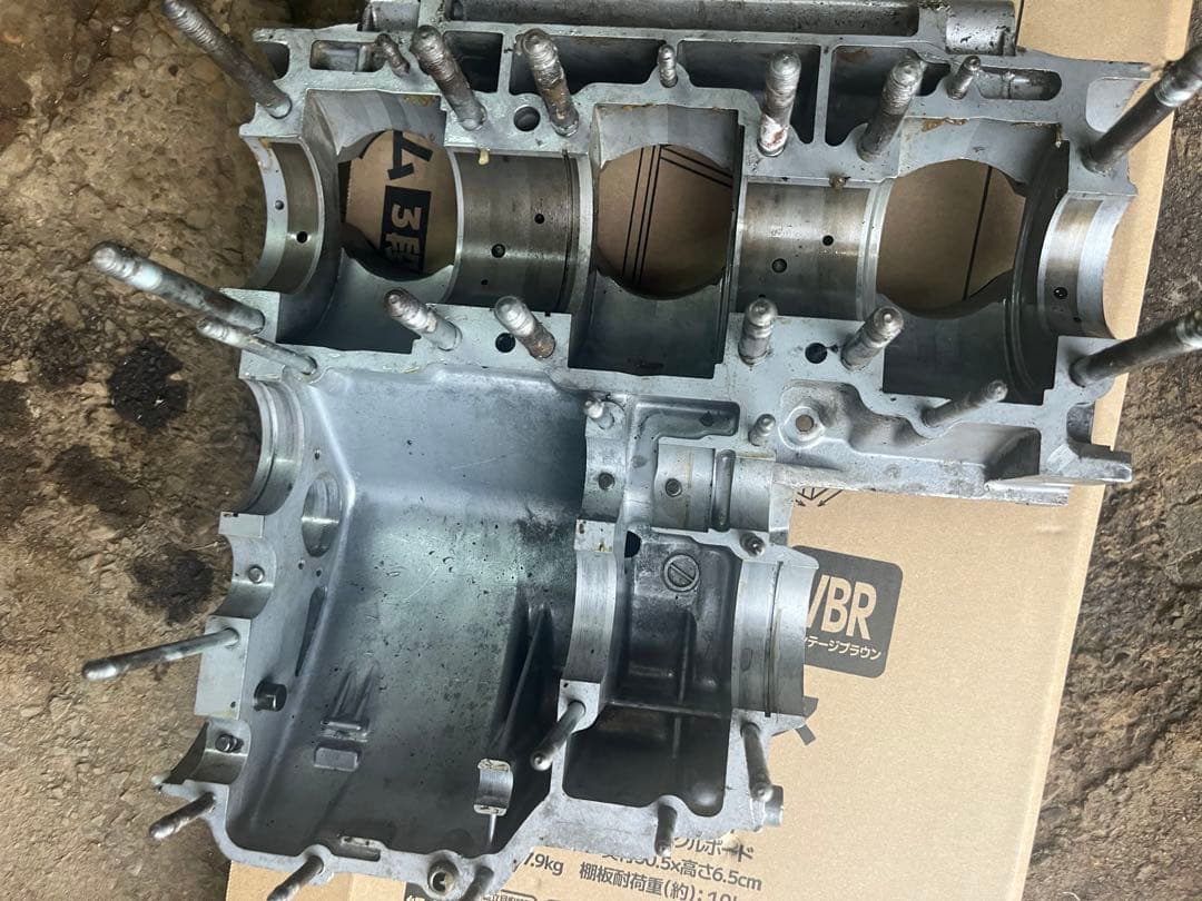 500ss クランクケース