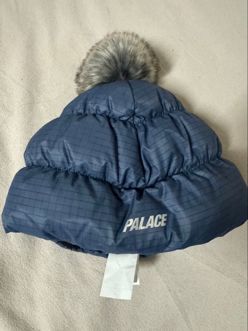 Palace Pertex Puffer BeanieのSkyline ビーニー