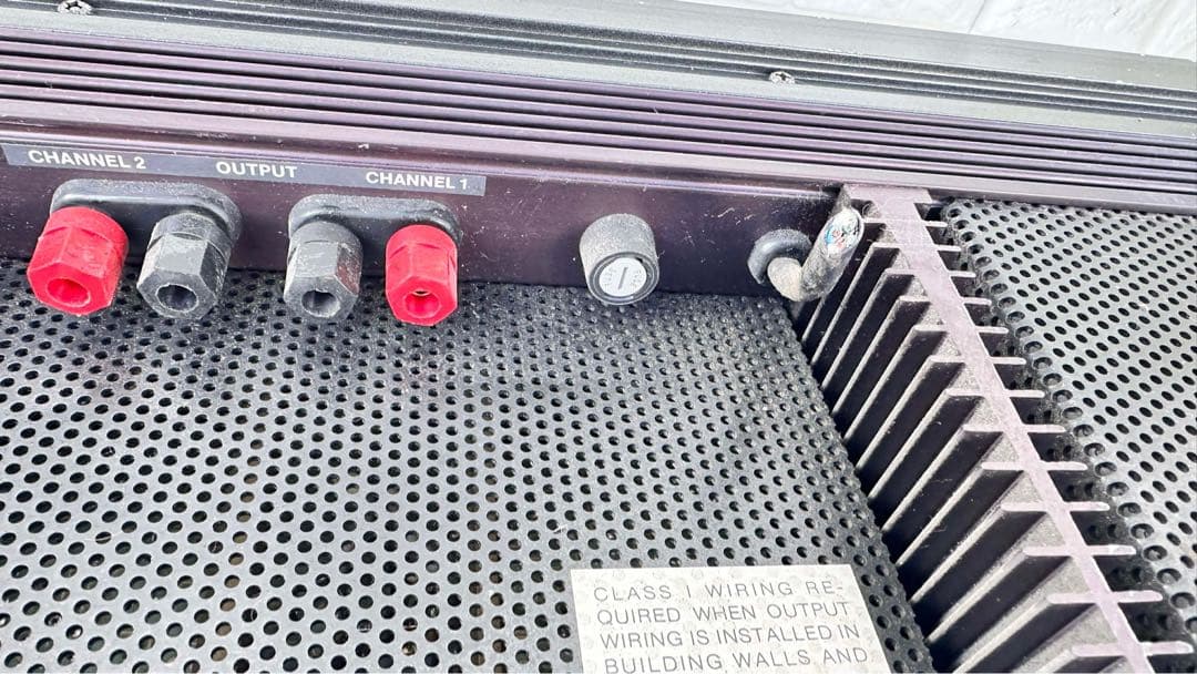 Crown D-150A Series II パワーアンプ　Amcron