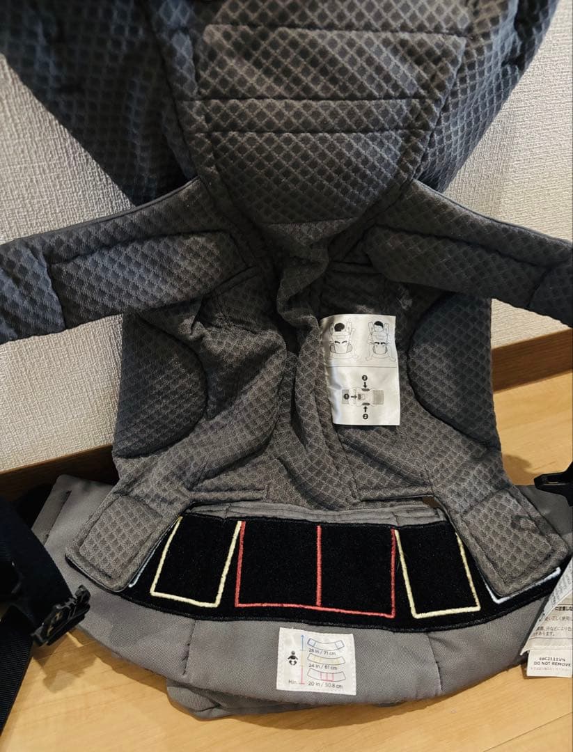 【極美品】エルゴベビー　オムニ ブリーズ　グラファイトグレー