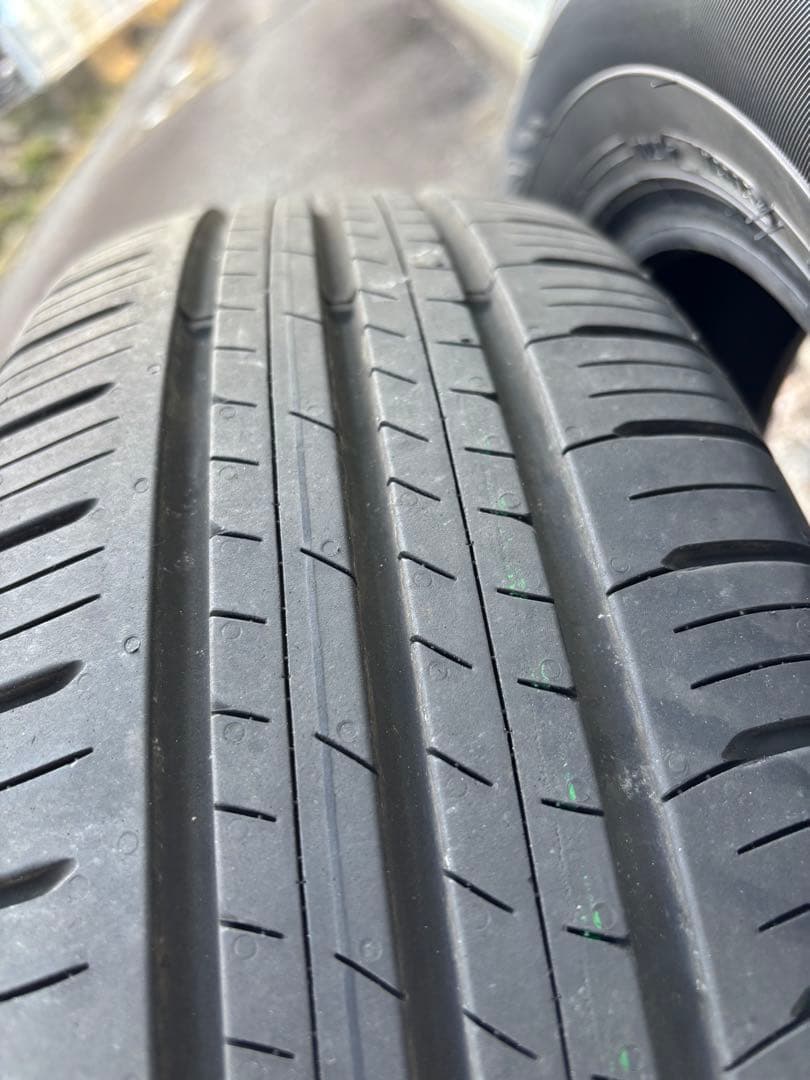 ダンロップ　エナセーブ　185/65R 15