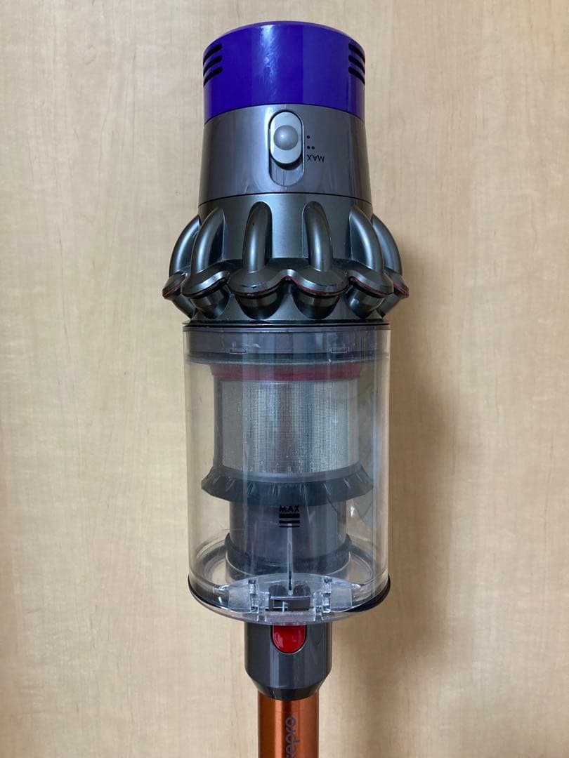 ダイソン Dyson V10（SV12） 動作確認済み　付属パーツ付き