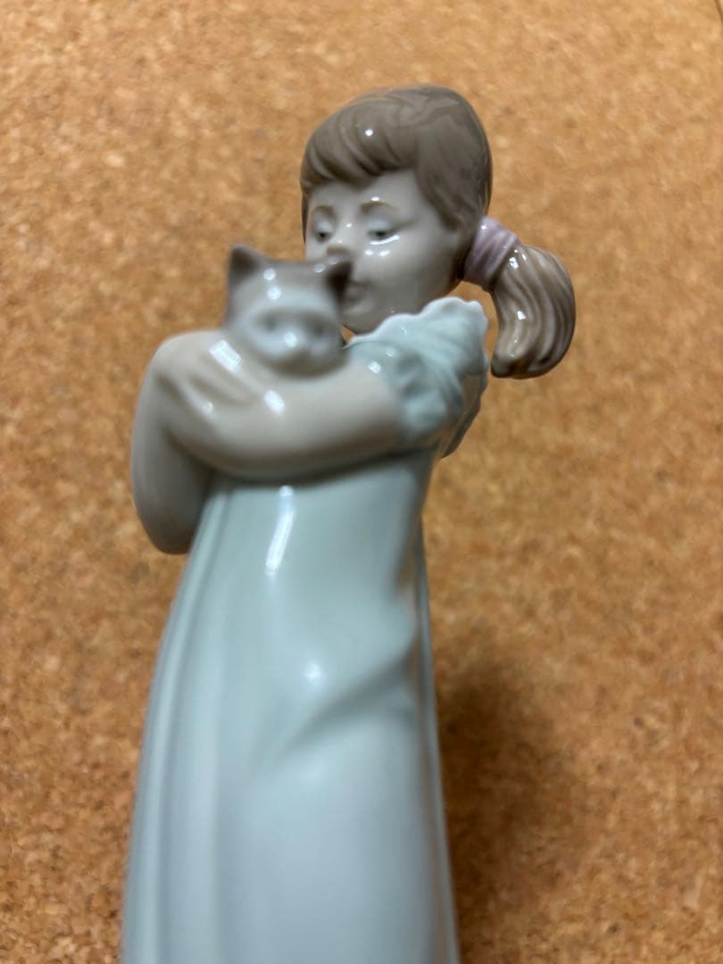 再値下げしました。私のことも忘れないで　★リヤドロ　ポーセリン　スペイン