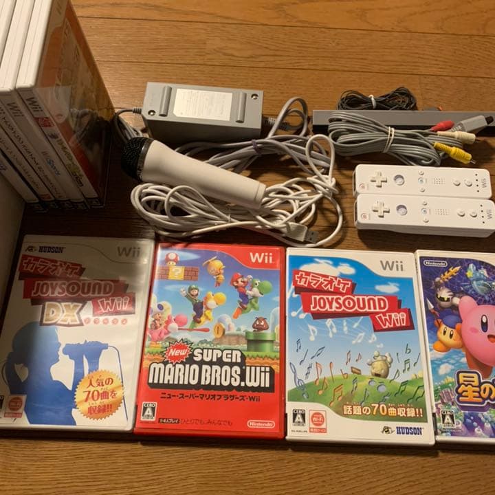 ★任天堂★wii カラオケ&みんなで遊べるセット‼️マイク付き‼️