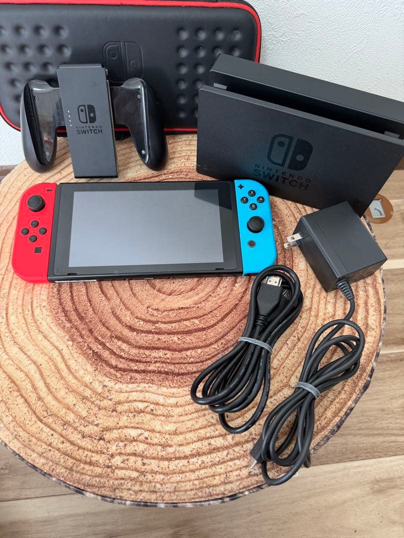 Nintendo Switch ニンテンドースイッチ本体RED/BLU箱無し