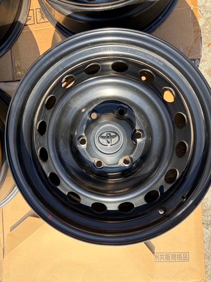 トヨタ純正 ハイラックス　鉄　ホイール　17インチ　17x7.5J