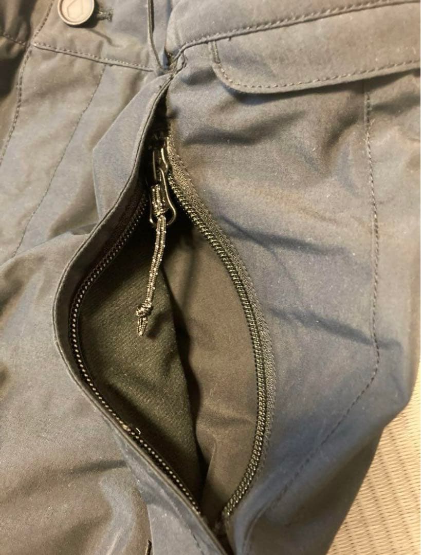 【濃厚豚骨面】ボルコム　VOLCOM スノーボードパンツ　 S Black