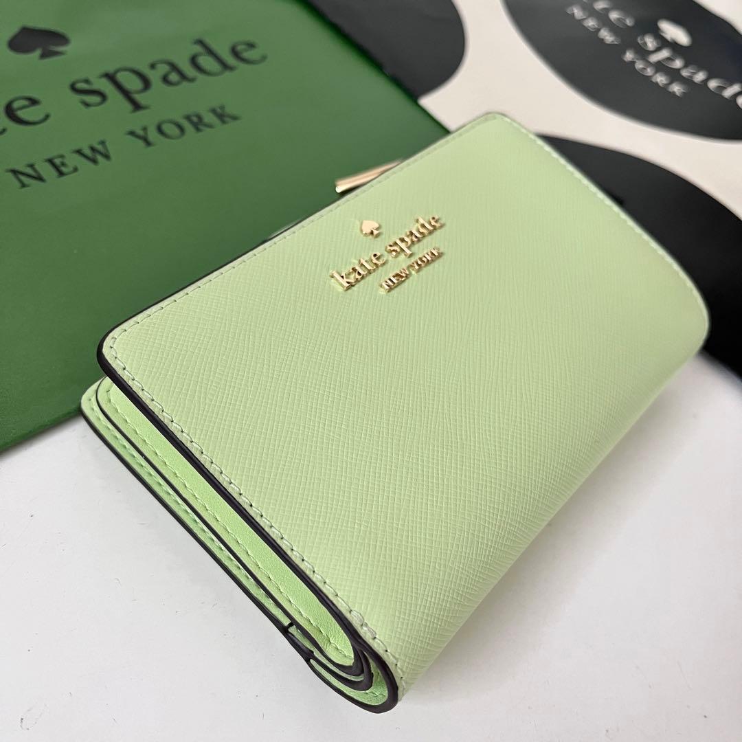 ケイトスペード☆新品☆ サフィアノレザー ミディアム折り財布/薄緑 グリーン