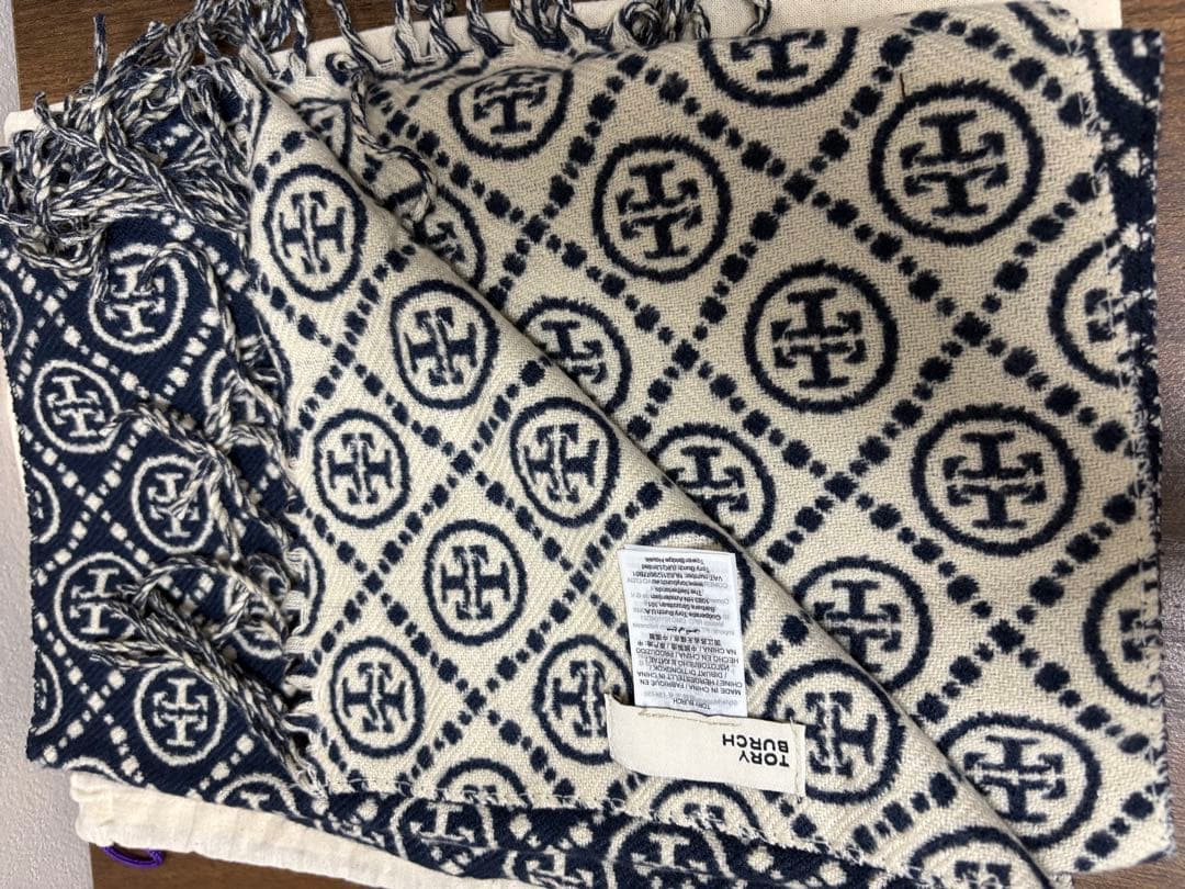 【新品】トリーバーチ　スカーフ