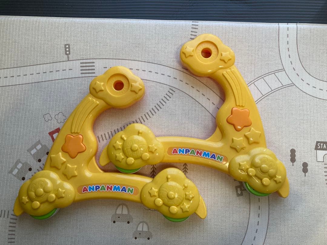 美品　アンパンマン 8WAY ウォーカーまでへんしん! よくばりメリー