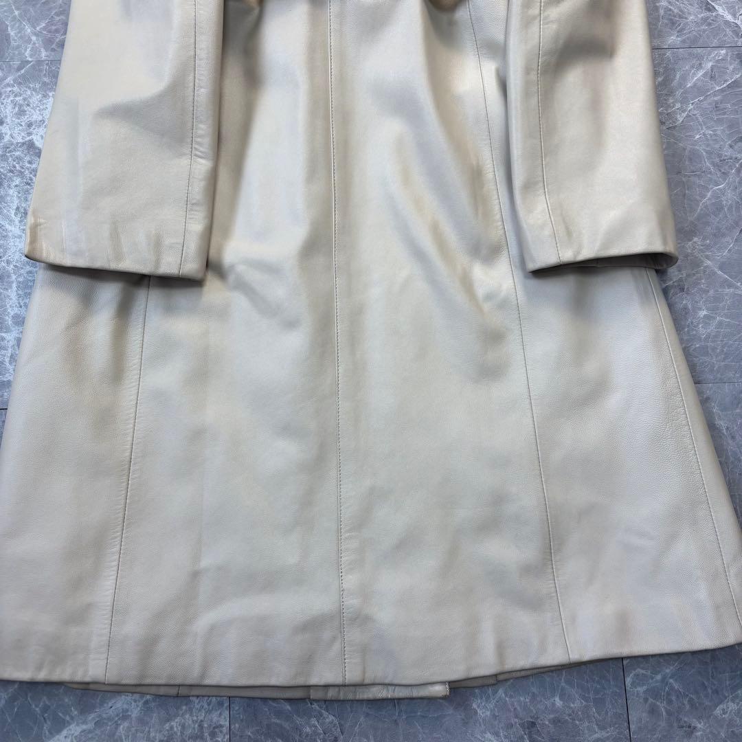 XL♡バルマン♡ラムレザー　ロングコート　ベルトリボン　ホワイトベージュ