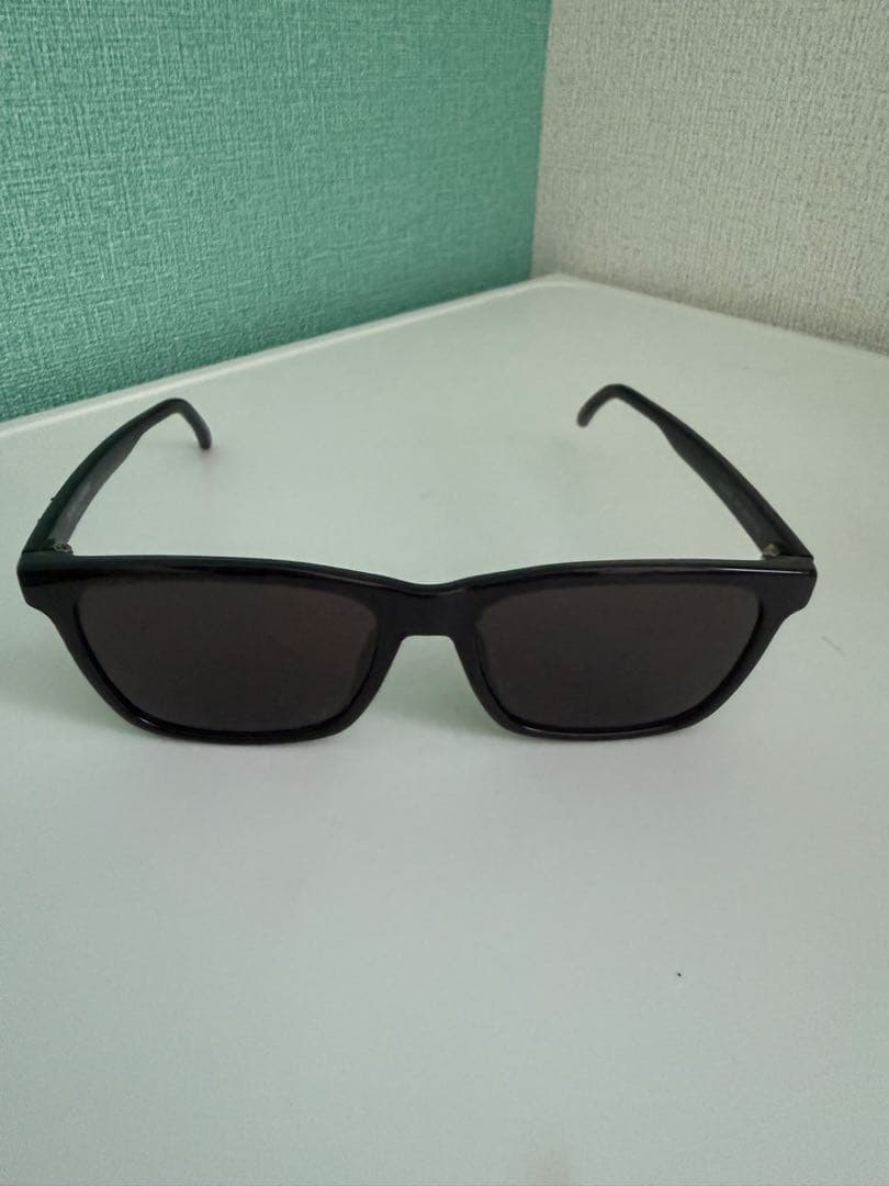 Saint Laurent サングラス