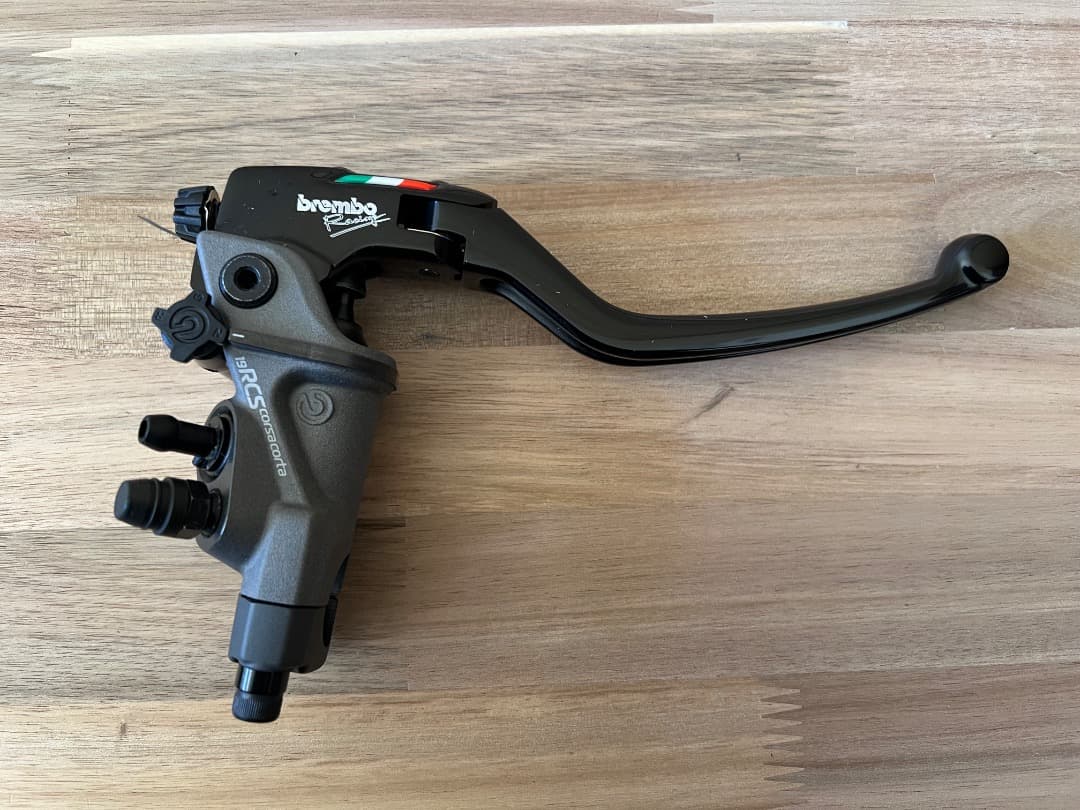 brembo 19RCS コルサコルタ マスターシリンダー