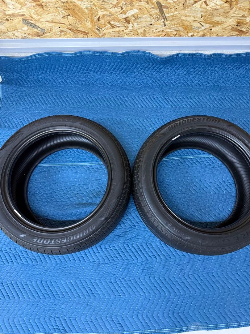 235\50r18 BRIDGESTONE レグノ　バリ山　綺麗　値下げ‼️