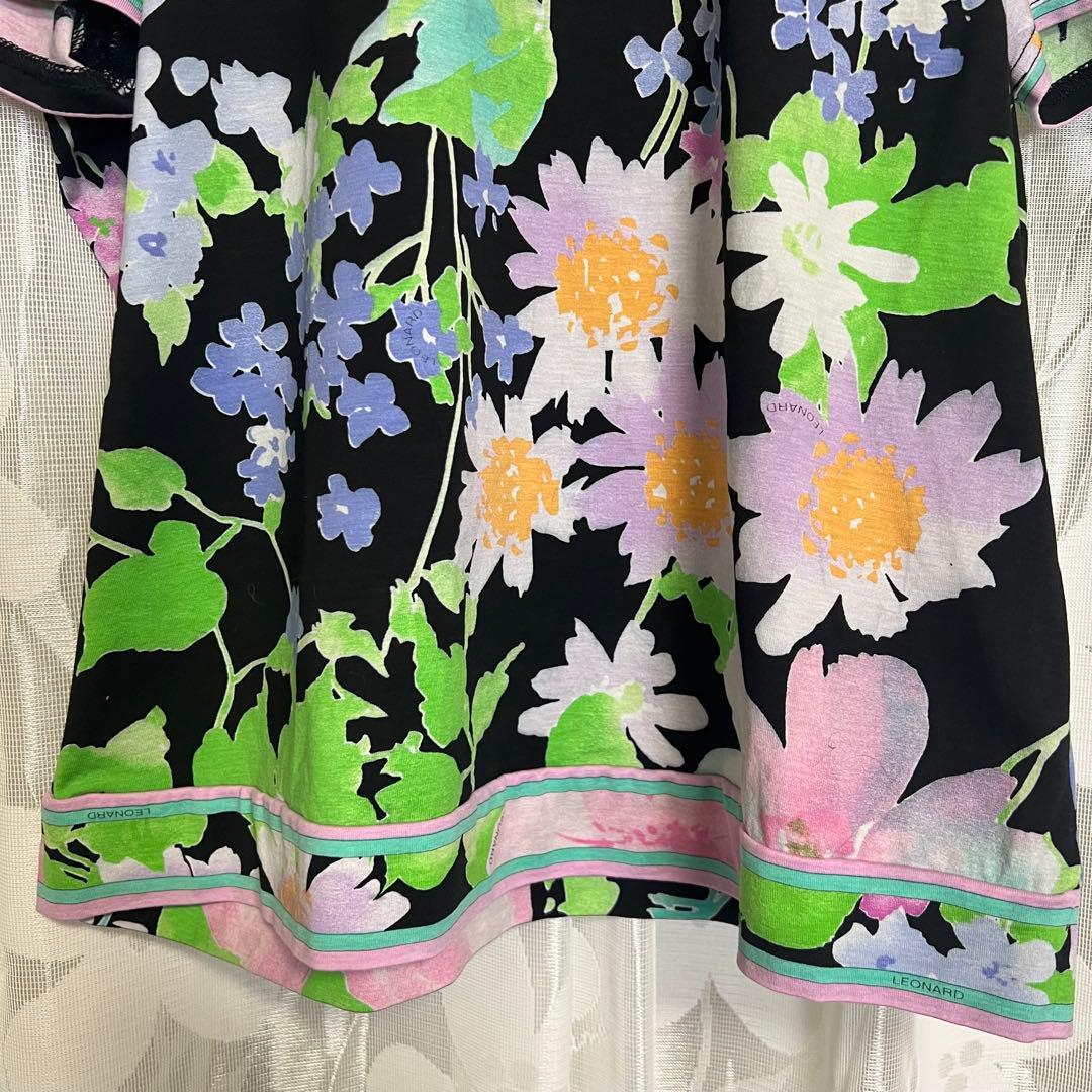 レオナール 半袖 ブラウス シャツ カットソー 総柄 花柄 フラワープリント