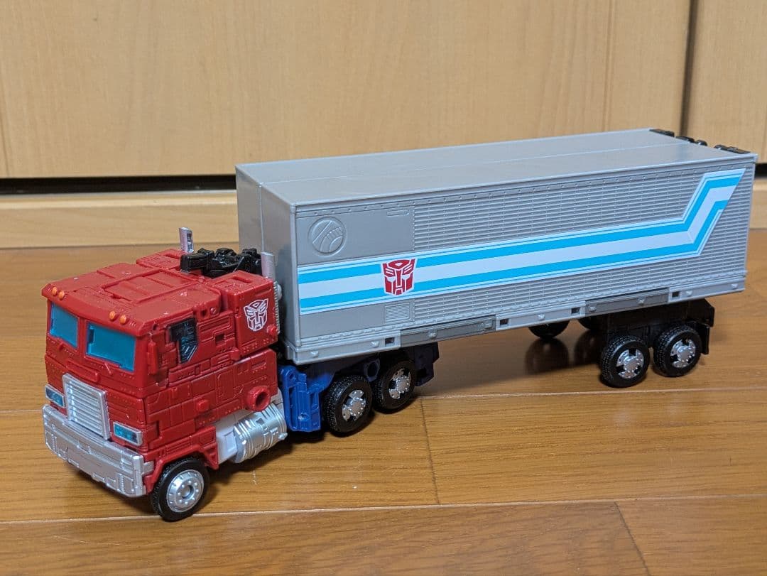 オプティマスプライム＆トレーラー