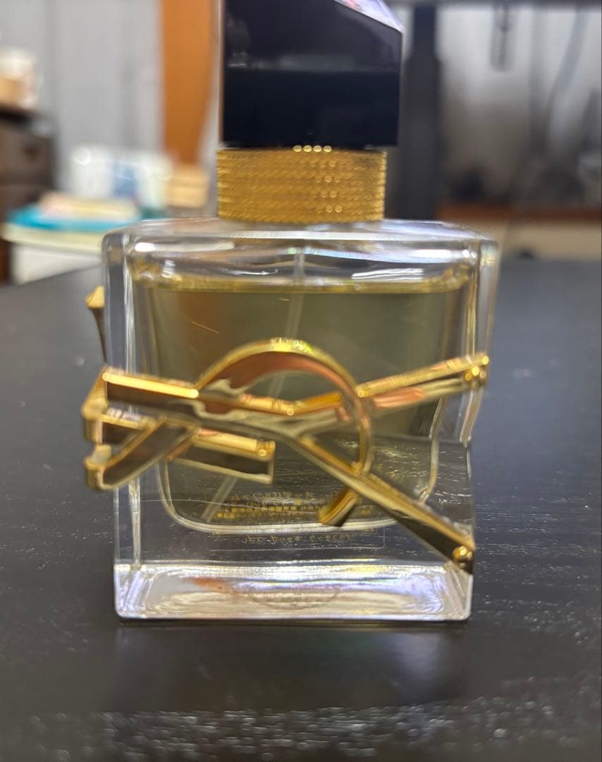 イヴ・サンローラン YSL リブレ オーデパルファム フローラル 30ml 香水
