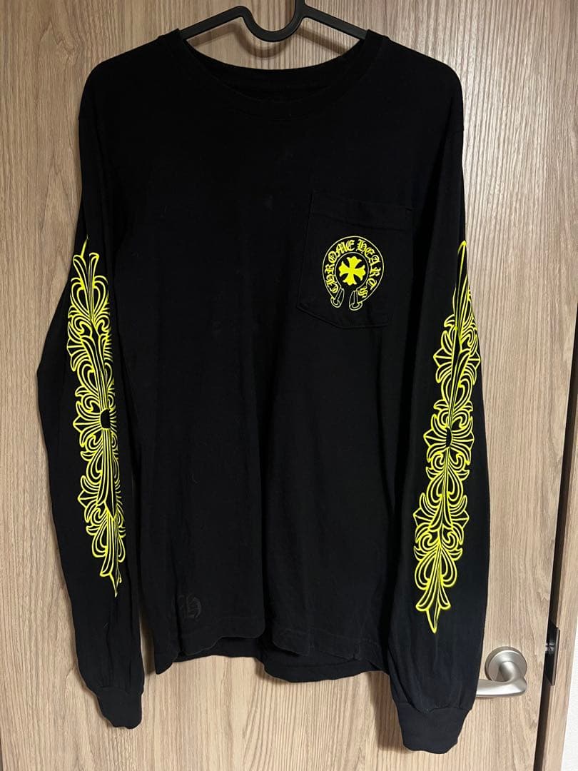 CHROME HEARTS ロンT ネオンカラー バックロゴ フローラルクロス