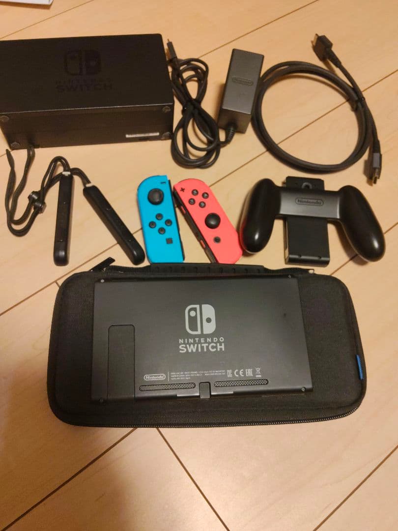 Nintendo Switch 本体　中古　動作確認済み