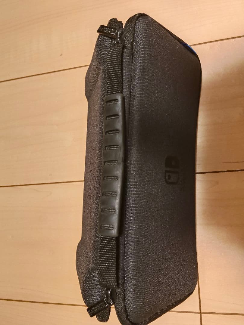 Nintendo Switch 本体　中古　動作確認済み