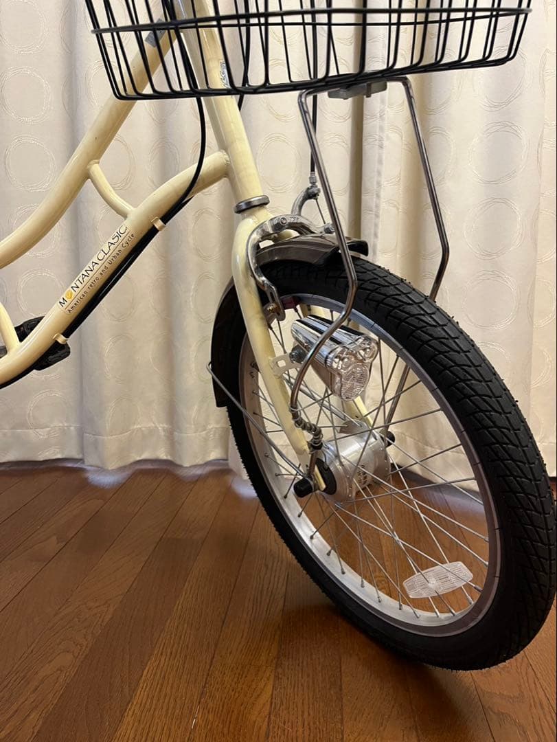 アイボリー✖️ブラウン　シティサイクル 6段変速子ども乗せシート付き　20インチ