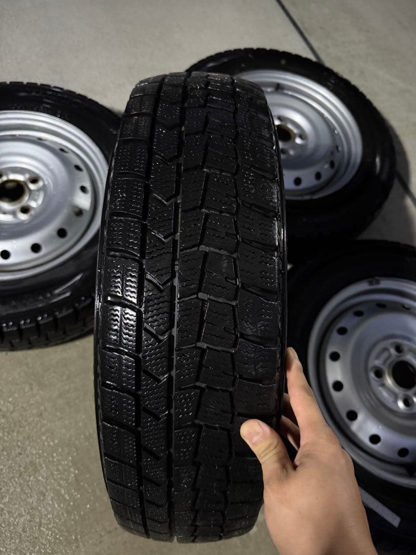 ソリオ　スタッドレス　165/70R14　20年製　タイヤホイールセット