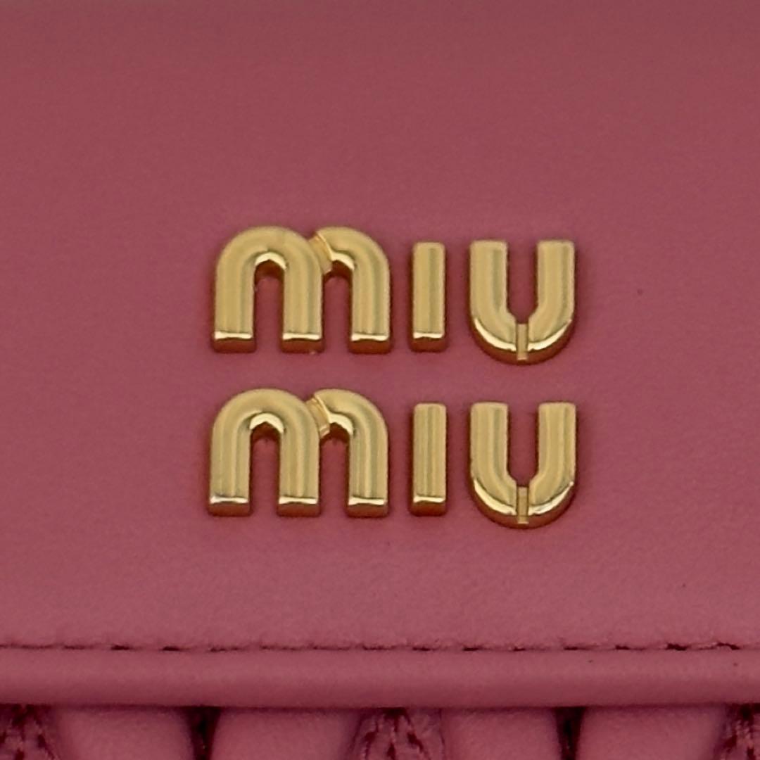 極美品⭐️RFID内蔵 MIUMIU ミュウミュウ マテラッセ 財布 現行
