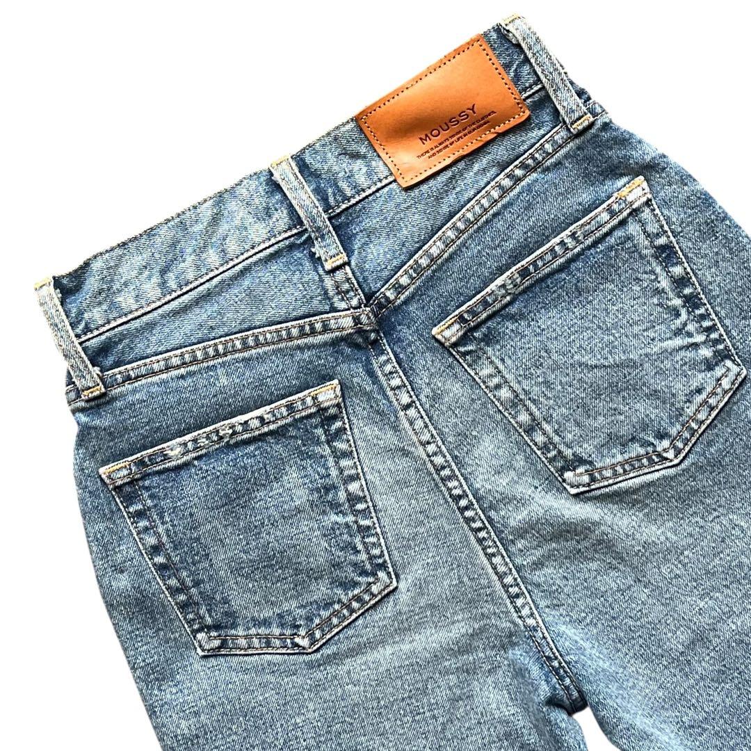 美品 MOUSSY 24 MVS FLARE ブーツカット ストレッチ デニム