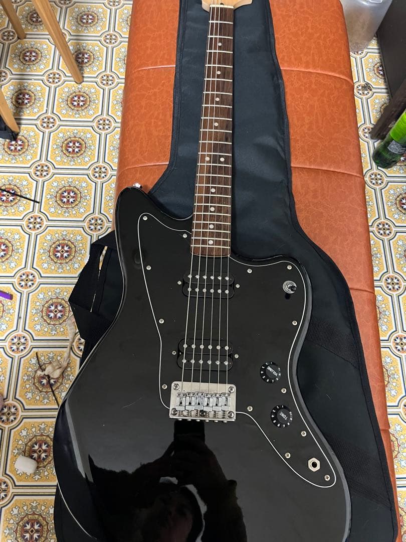 ギター Squier by Fender Affinity Jazz Master