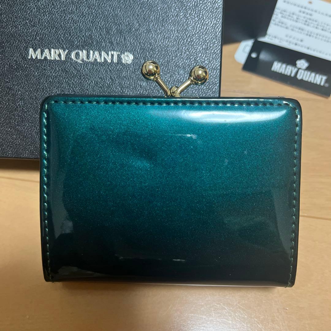 【箱・紙袋付き美品】マリークワント エナメルレザーミニウォレット