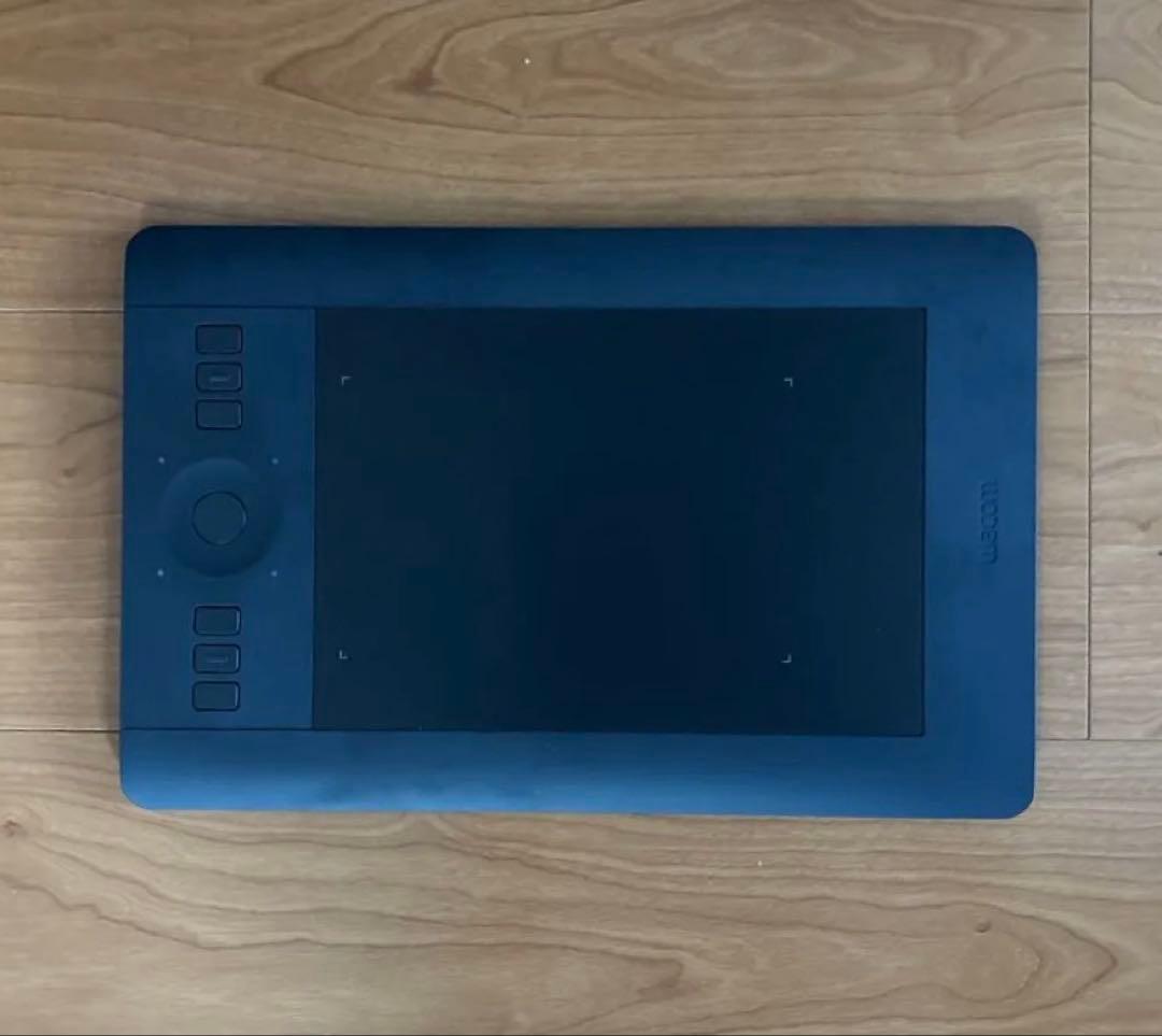 Wacomペンタブレット Intuos Pro small PTH-451/K0