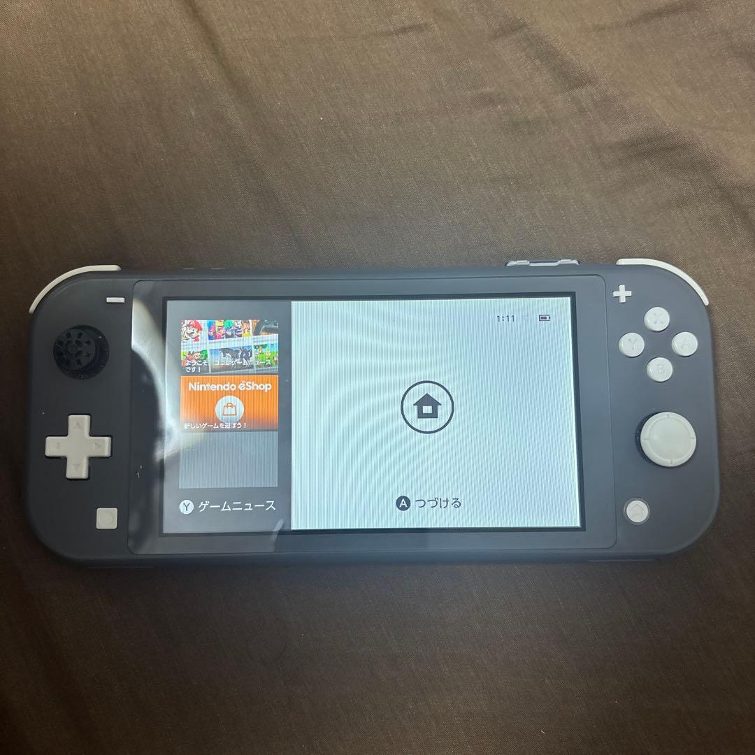 ほ*ゃ様 Nintendo Switch Lite ブラック 画面に線あり 本体