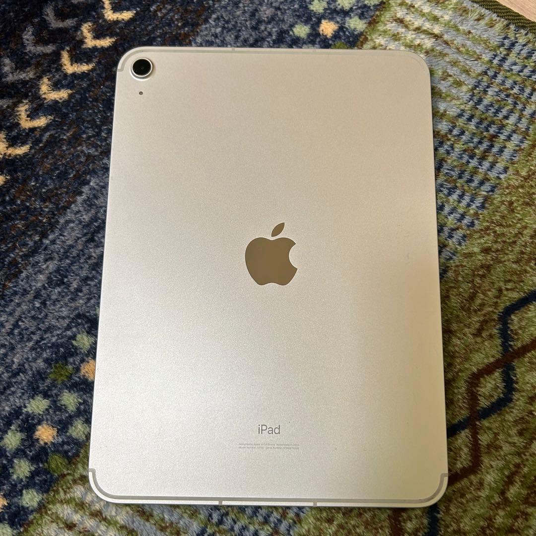 Apple iPad 2022 10.9インチ (第10世代) シルバー