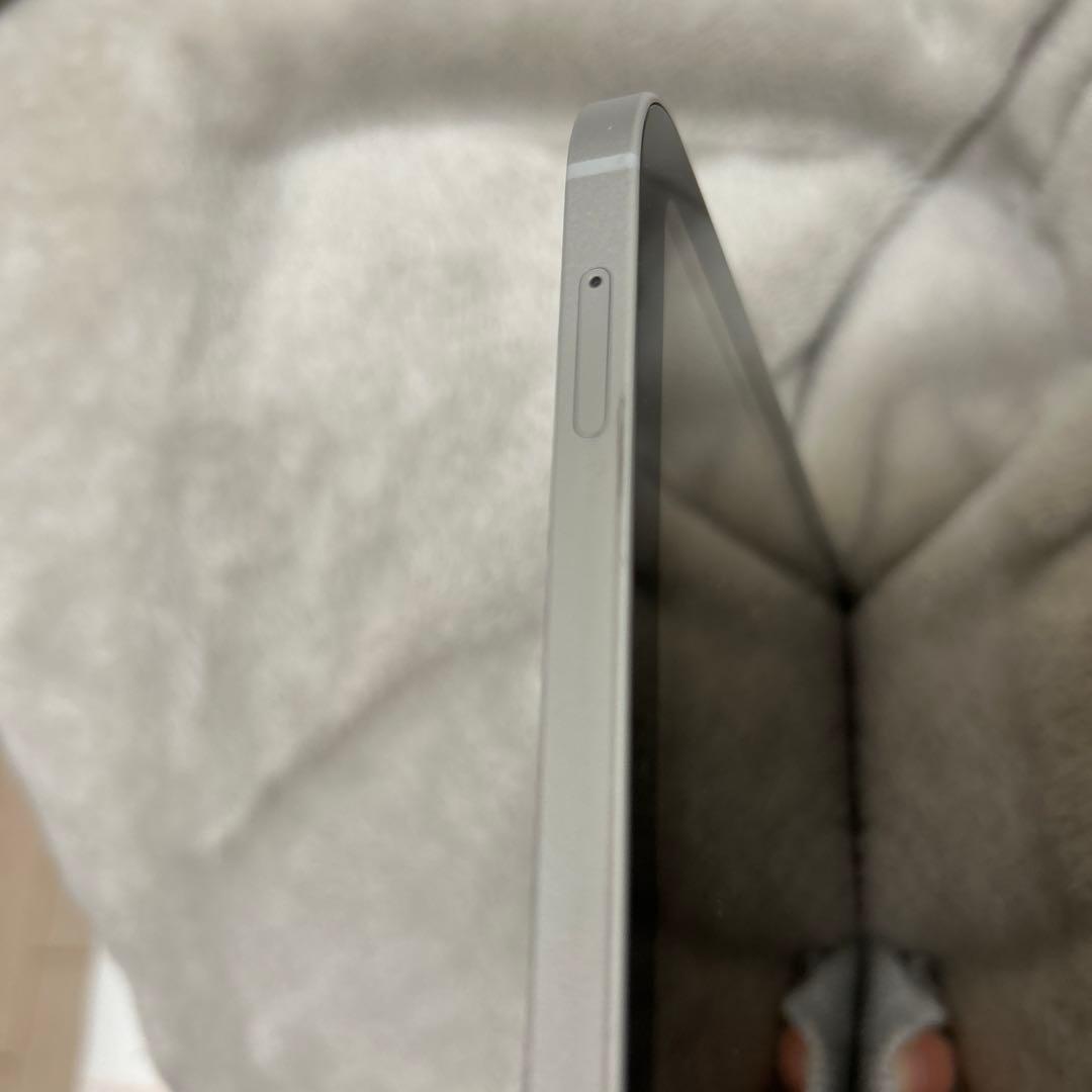 Apple iPad 2022 10.9インチ (第10世代) シルバー