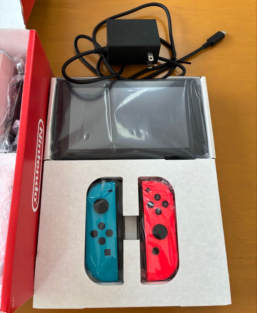 Nintendo Switch 本体　ニンテンドー スイッチ