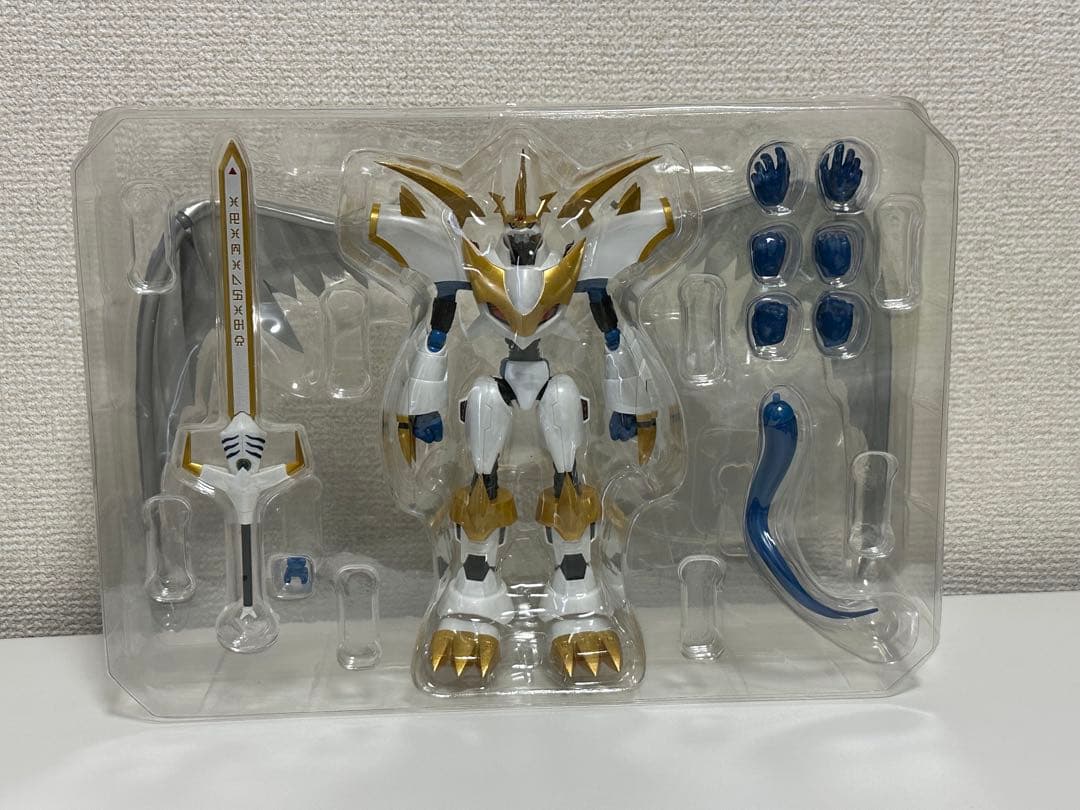 BANDAI S.H.Figuarts インペリアルドラモン(パラディンモード)