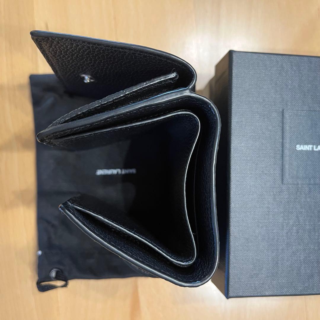 サンローラン YSL SAINT LAURENT ブラック三つ折り財布　正規品