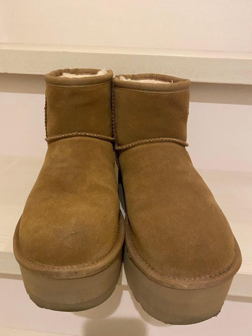 UGGブラウン 厚底 ムートンブーツ