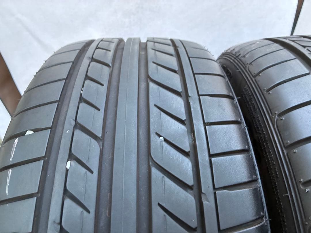 245/35R20 グットイヤー　イーグル　8部山　23年製