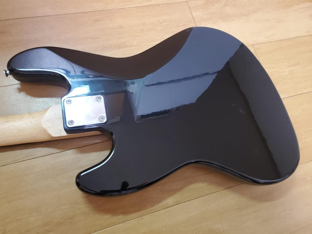 ベース VANGUARD JAZZ BASS MODEL