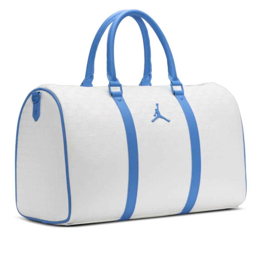 値下げしました⚠︎Jordan Monogramダッフルバッグ