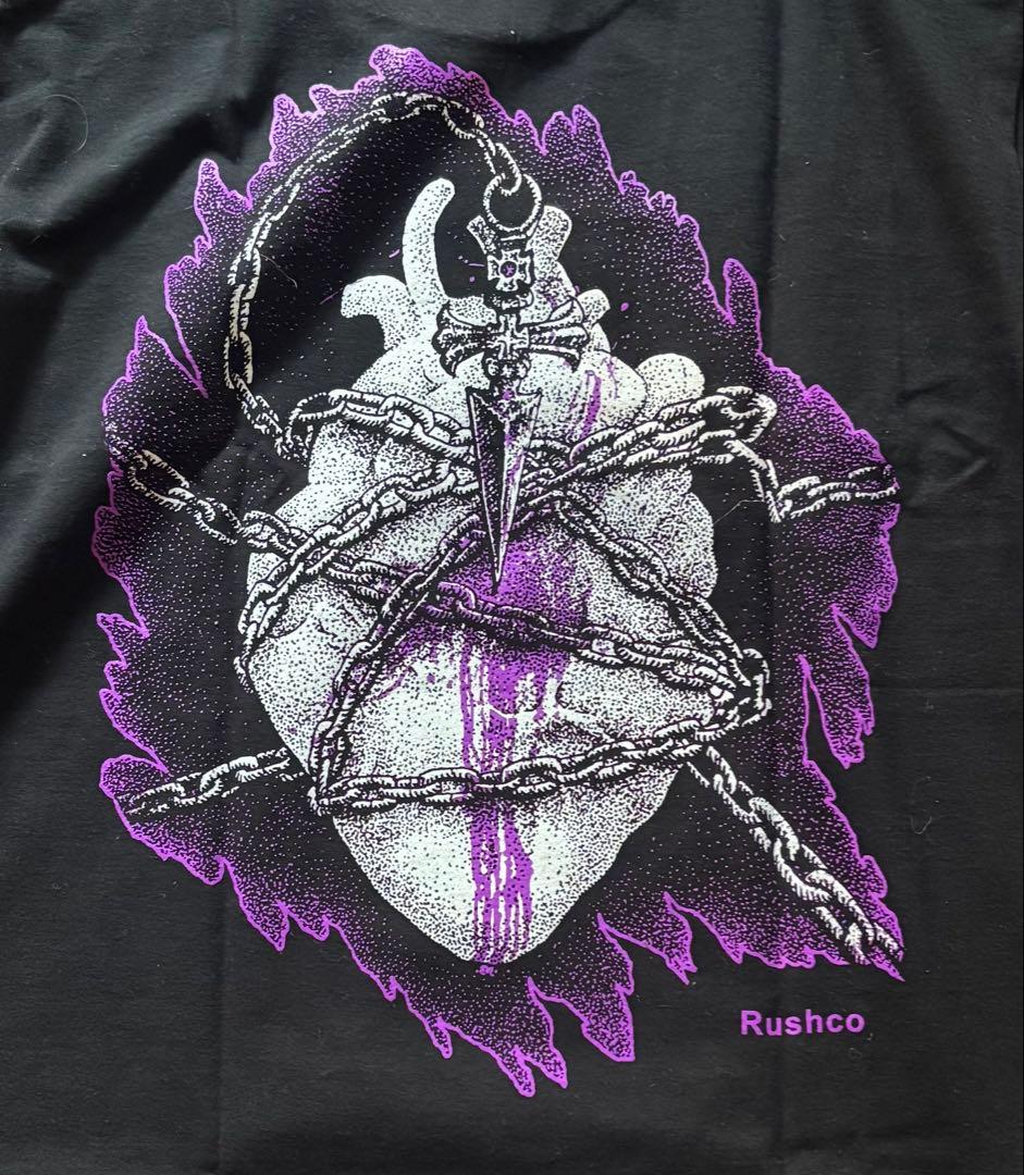海外限定 ！HUNTER×HUNTERクロロTシャツ